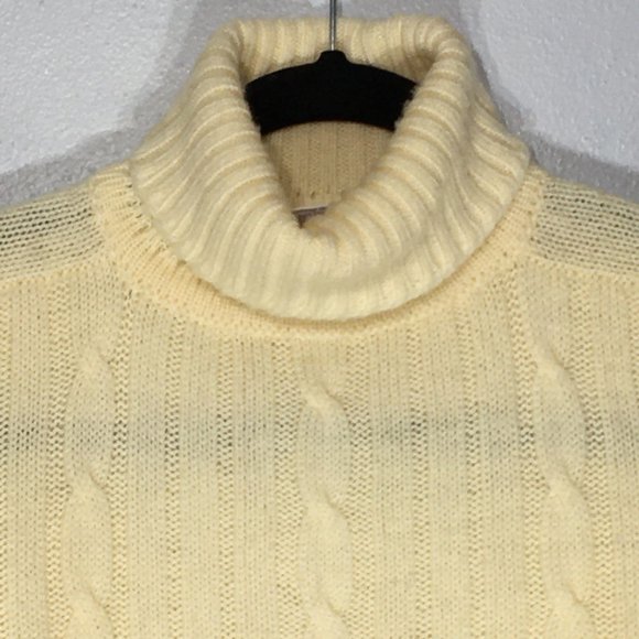 Vintage 60s Knockabouts by Pendleton Fisherman Cable Knit Sweater, 100% Wool - Picture 4 of 11